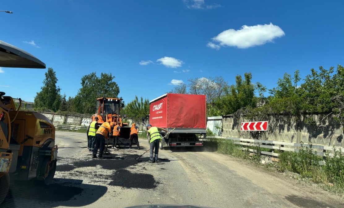 В Кузнецке возобновился ямочный ремонт дорог после непогоды