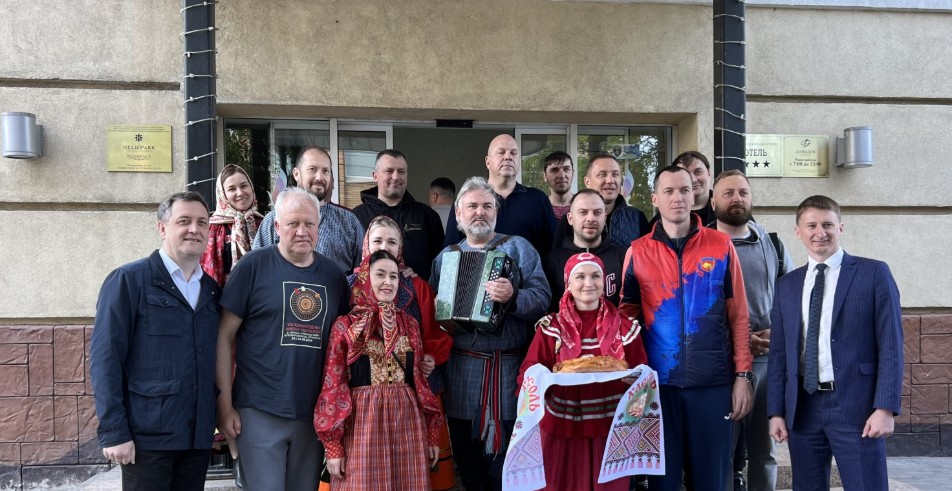 Гостей из Беларуси встретили в Пензе хлебом-солью