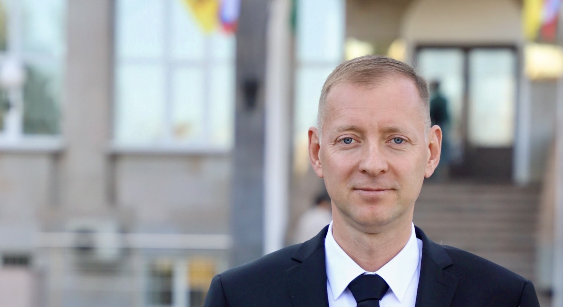 Денис Соболев поздравил пензенцев с Днем Победы