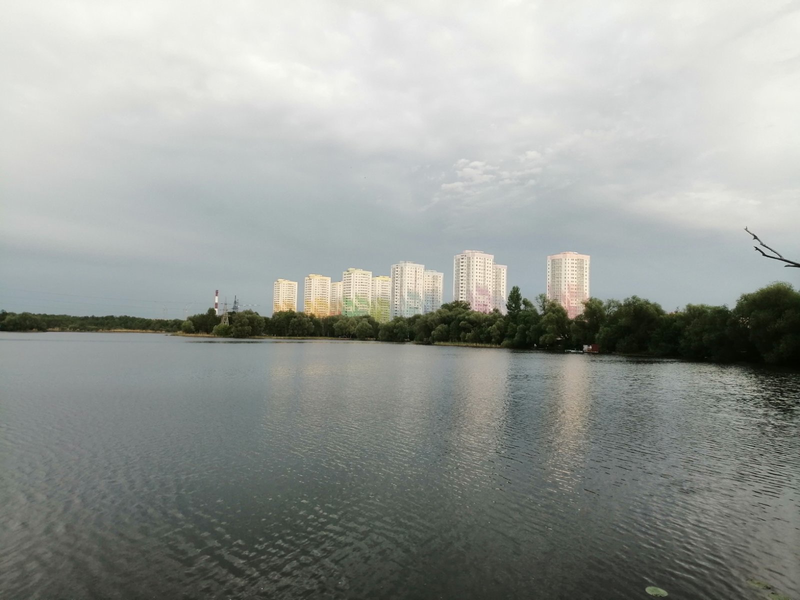 В Пензе открыты 10 зон отдыха у воды, но купаться пока нельзя