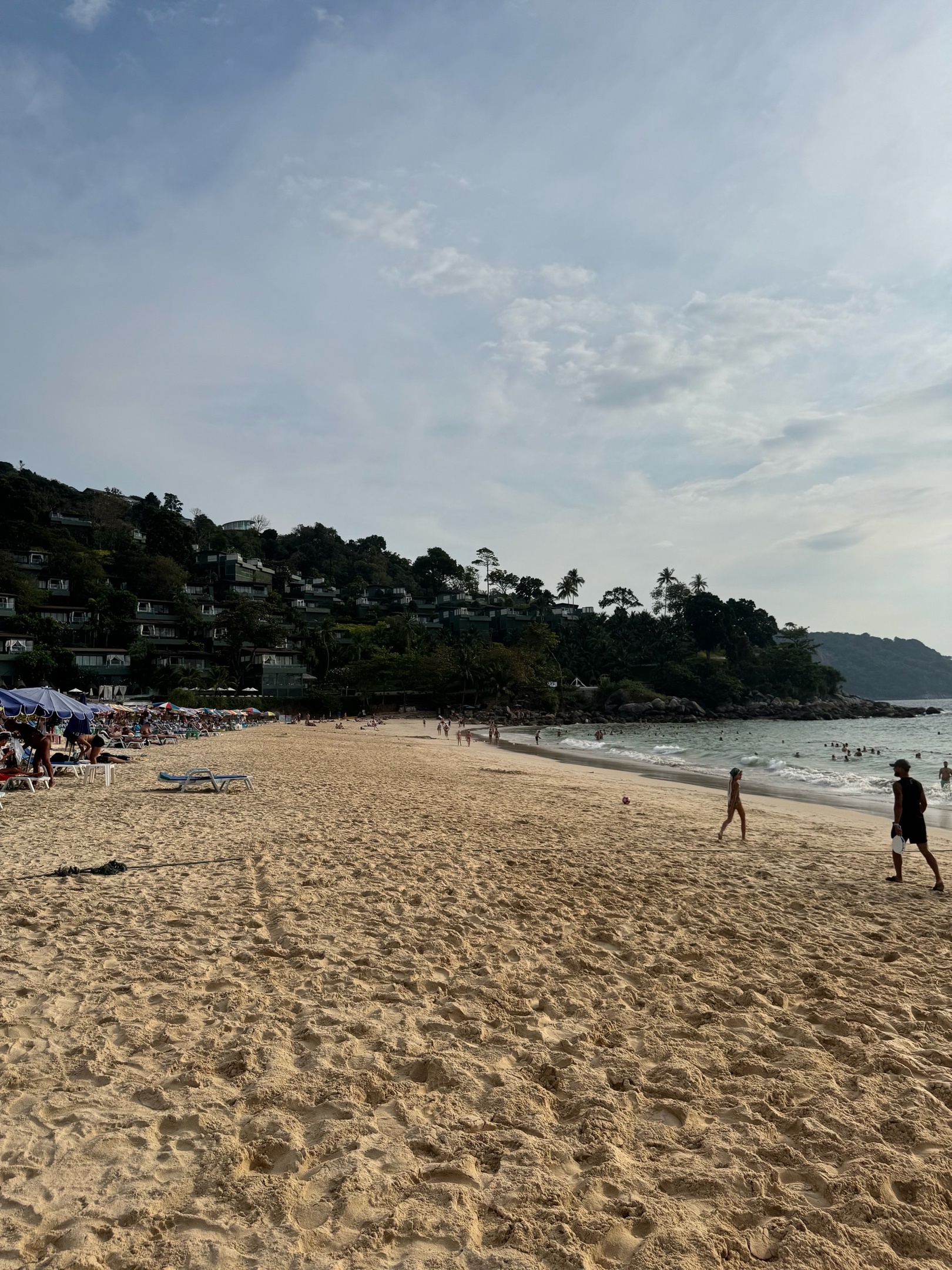 Крым манит песчаными пляжами: во сколько обойдется отдых на курорте