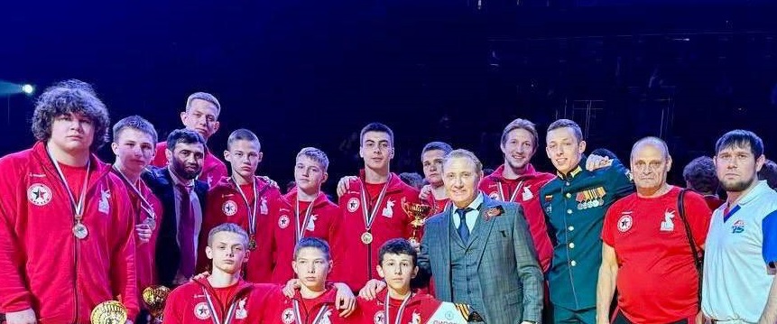 Пензенские самбисты привели команду ПФО к победе на турнире "Победа"