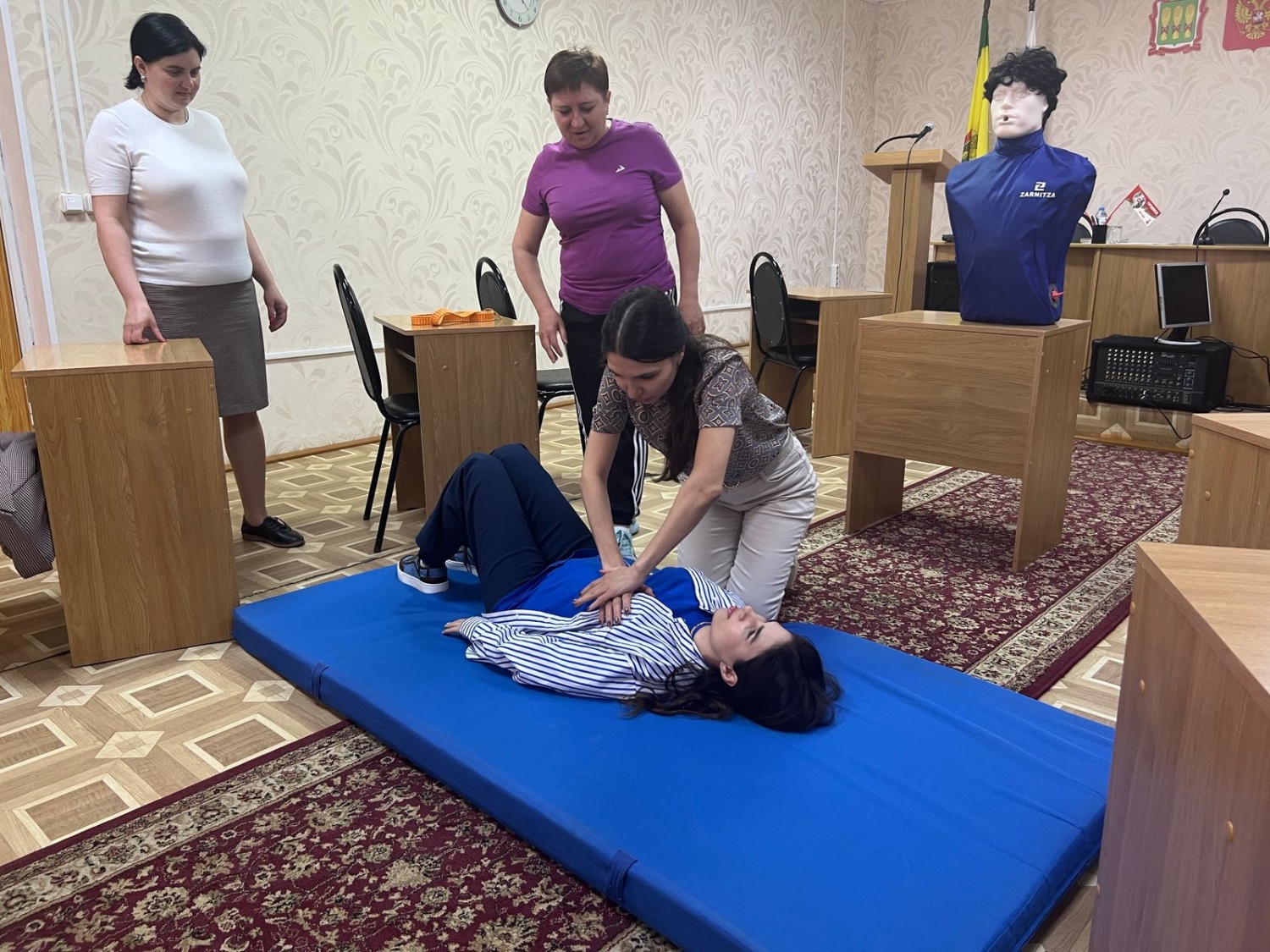 Сотрудники пензенских мировых судов учатся оказывать первую помощь