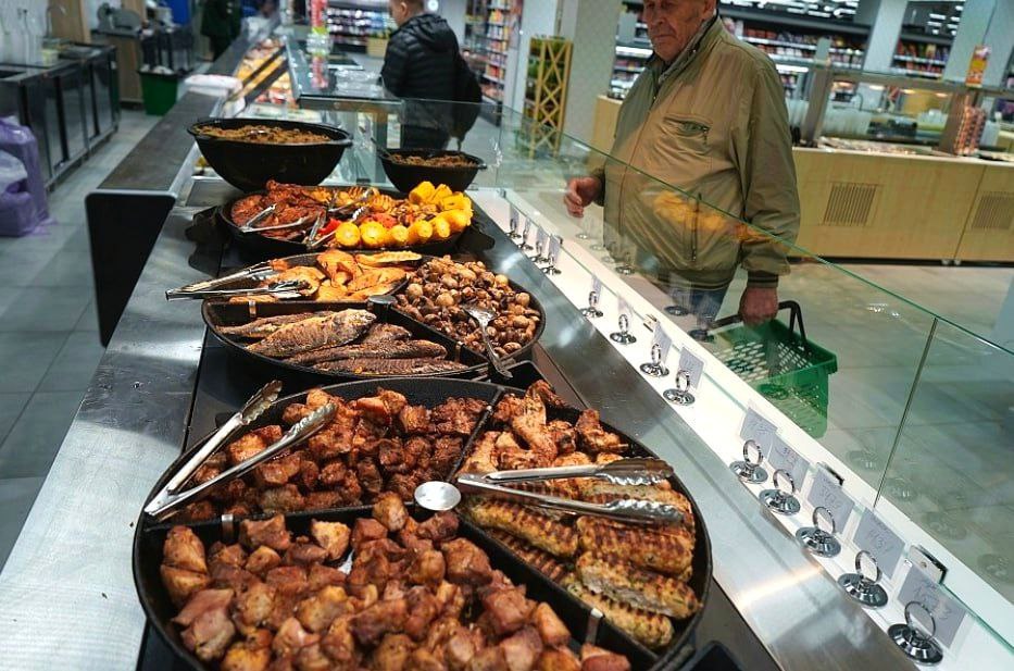 Вулканический жар для идеального шашлыка: в "Караване" открылась мангальная зона