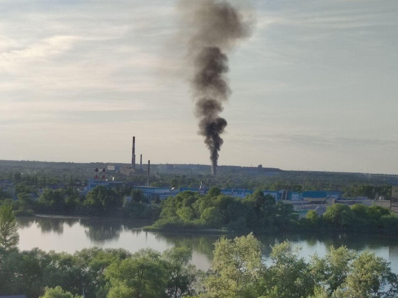 В Пензе в Бухарском переулке горел трансформатор