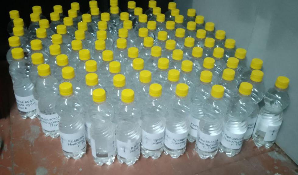 Прямиком из Сурского края: бойцам СВО скинут с воздуха бутылки со святой водой