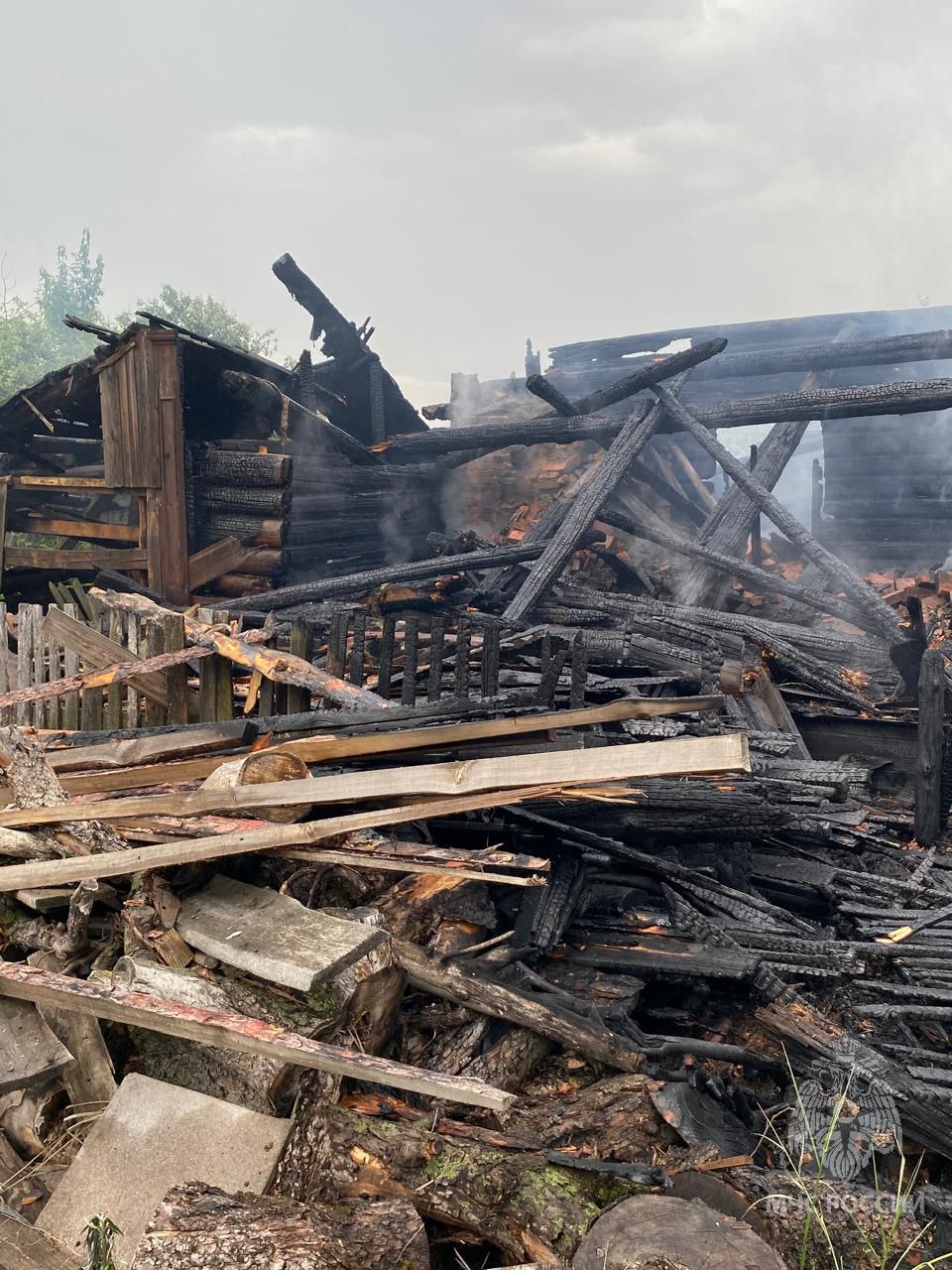 Трагедия в Спасске: мужчина погиб из-за неосторожности при курении