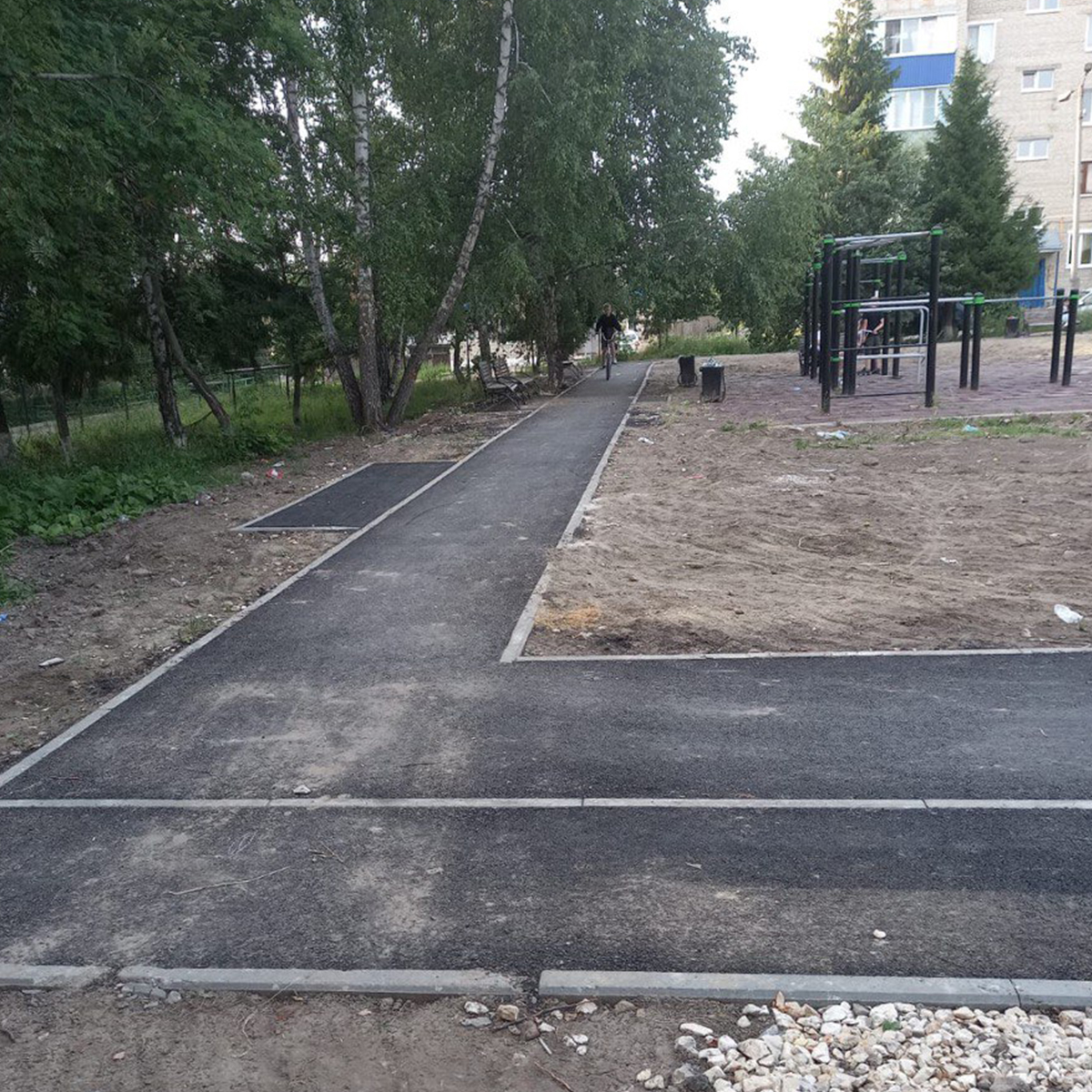 Парк в Сурске преображается: новые дорожки, спортивная площадка и уютные лавочки