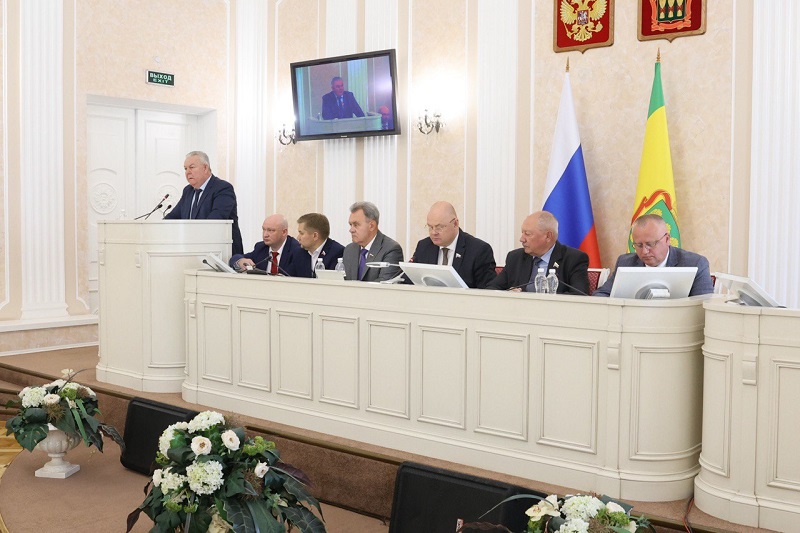 Вадим Супиков сообщил об утверждении назначений в мировые судьи