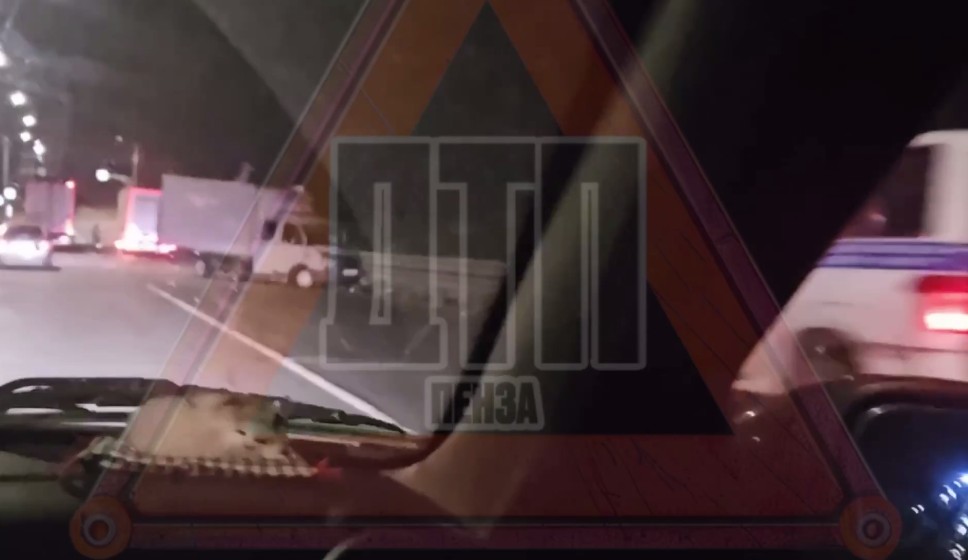 Сильное столкновение «Газели» и фуры случилось на трассе под Пензой