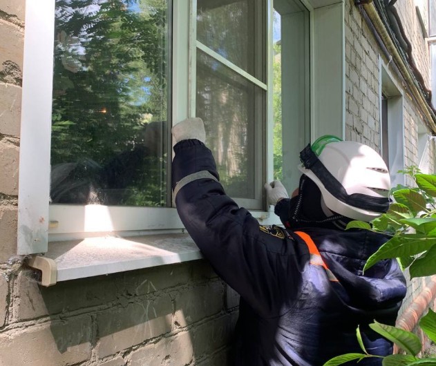 Пензенские спасатели пришли на помощь пожилой женщине