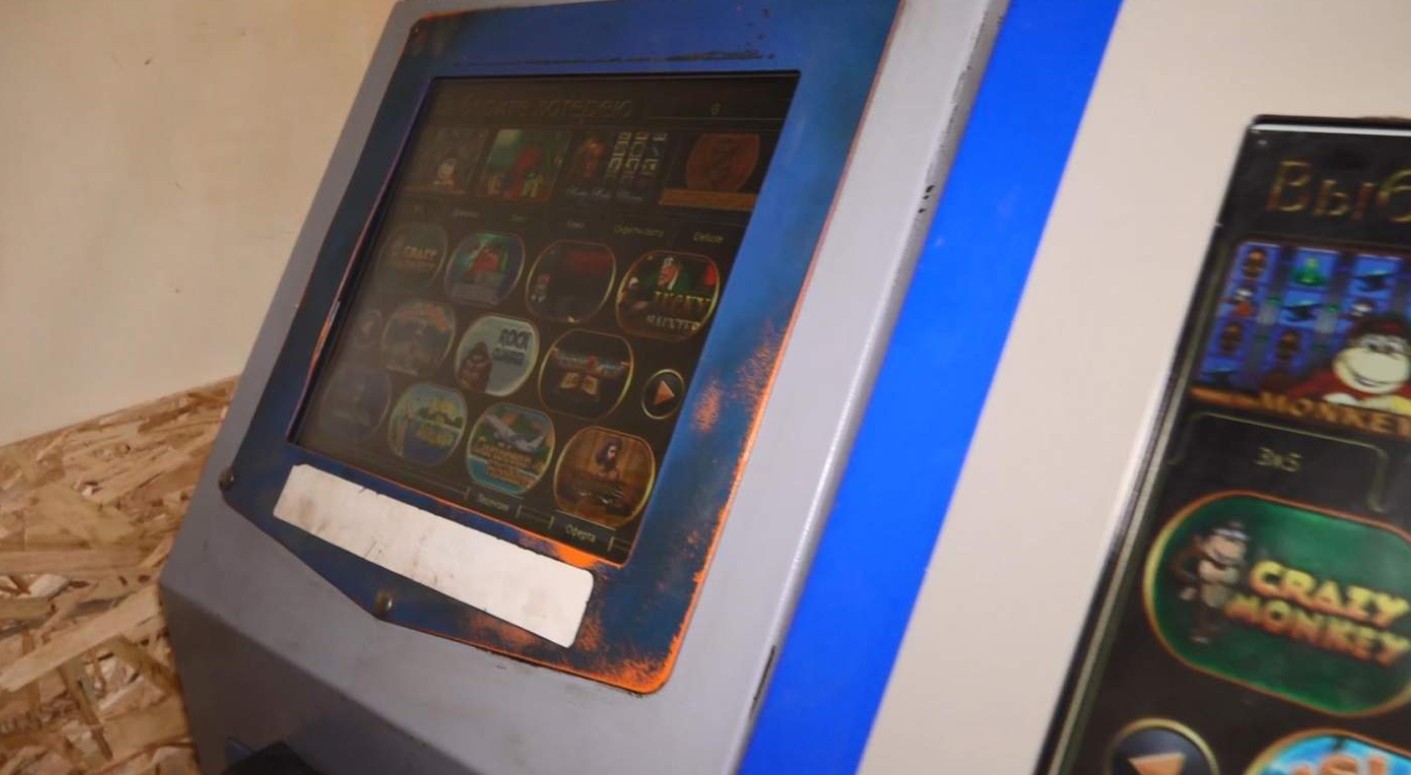 В Пензе нашли подпольное казино в киоске у ТЦ