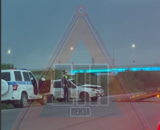 ДТП под новым мостом на Терновку: «ВАЗ-2114» унесло в кювет