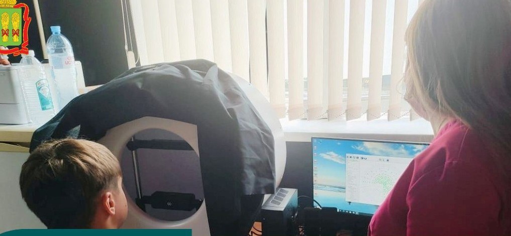 Пензенская детская поликлиника получила новый прибор для диагностики зрения