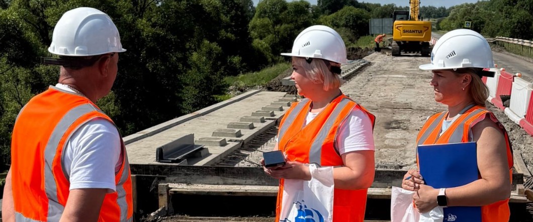 В Нижнеломовском районе мост через Нор-Ломовку готовят к открытию в 2025 году