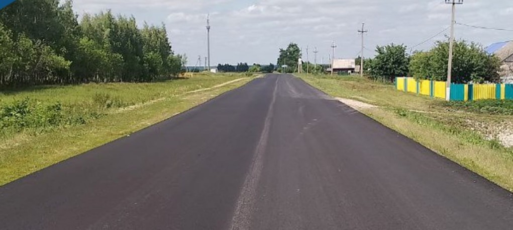 В Пензенской области ремонтируют дорогу Лунино — Исса по нацпроекту