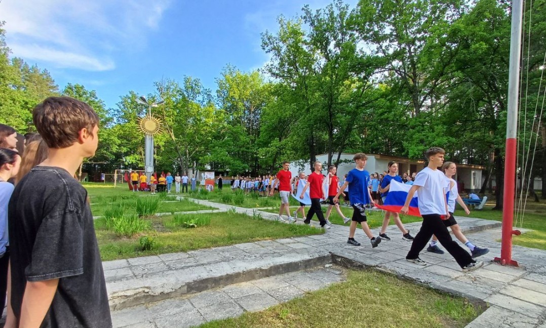 В Кузнецке стартовала первая летняя смена в лагере «Луч»