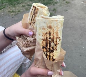 Шаурма в России подорожала почти на 40%