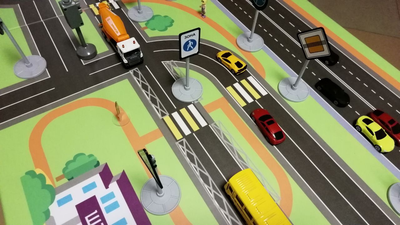 В Башмаковском районе водитель опрокинул Ауди, есть пострадавшие