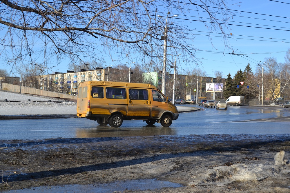 На Гидрострое невозможно уехать на работу: жители требуют вернуть маршрутки