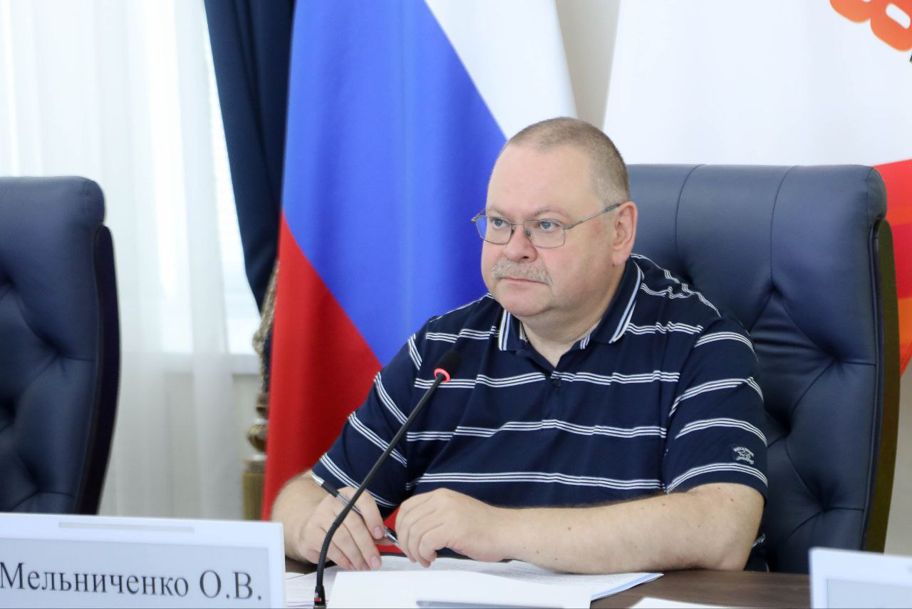 Олег Мельниченко поручил ускорить сдачу сквера «Семейный» в Пензе