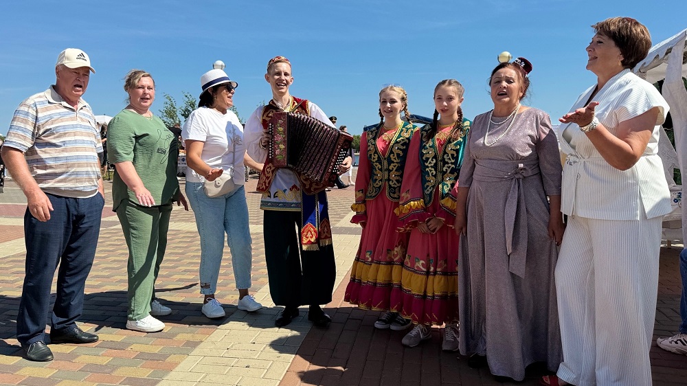 «Сабантуй» в Спутнике — настоящий праздник единства