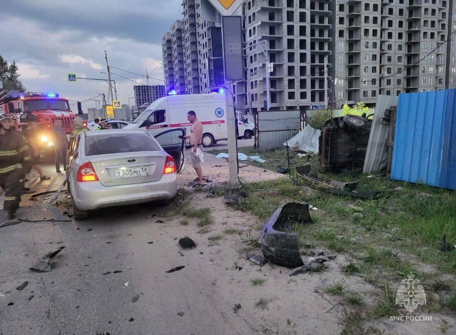 Трагедия в Засечном: девушка погибла в массовом ДТП на злополучном перекрестке