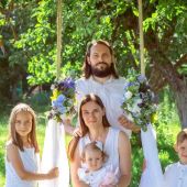 Дети — радость или обуза: иерей Павел Колесников о современных тенденциях