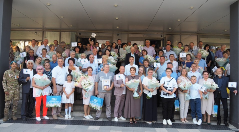 В Пензе 70 семей награждены медалью «За любовь и верность»