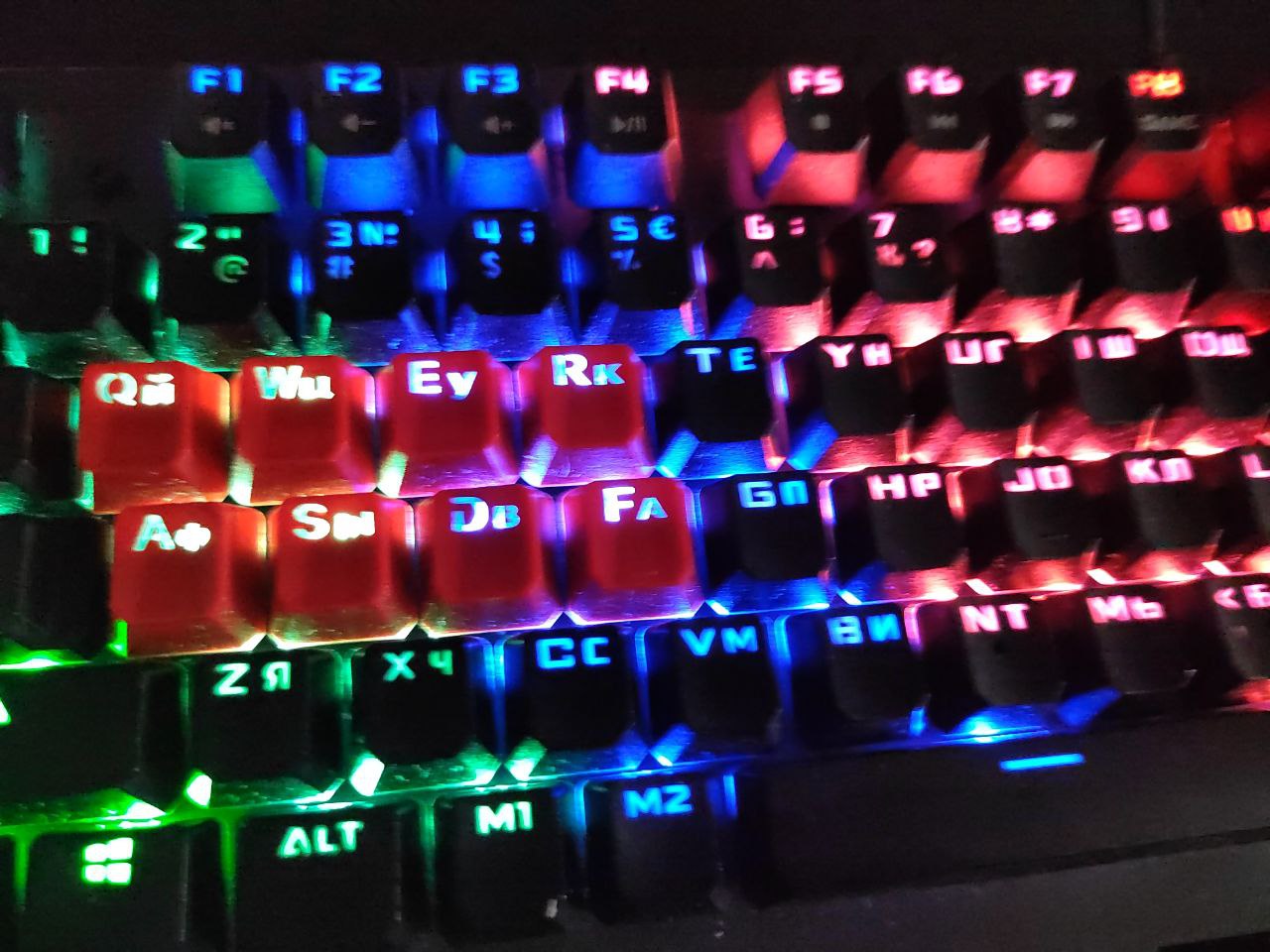 Пензенский мебельщик «сэкономил» на софте 3,5 миллиона и заработал статью