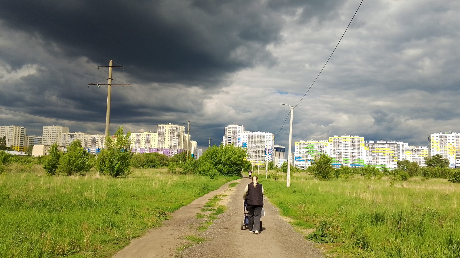 Несчастный случай или убийство: следком сообщил подробности о погибшей в проволоке