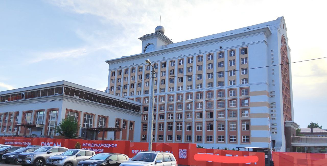 В Пензе так и не начали сносить недостроенную гостиницу Интурист