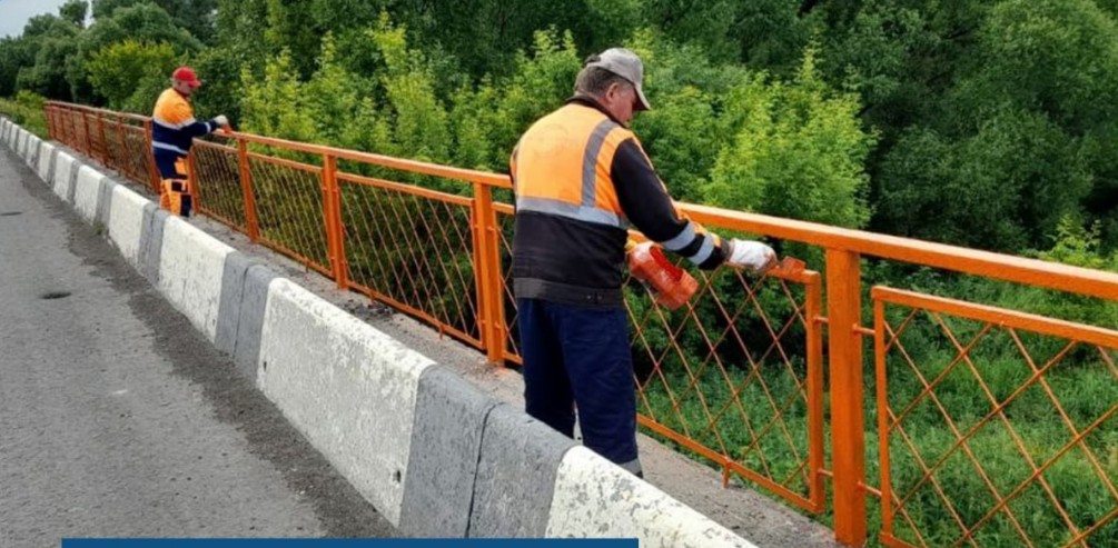 На дороге «Тамбов-Пенза» обновляют барьерные ограждения