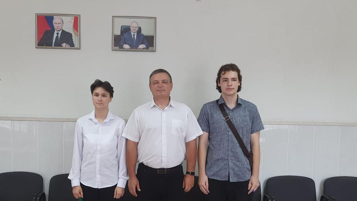 В Сердобском районе детям-сиротам вручили ключи от новых квартир