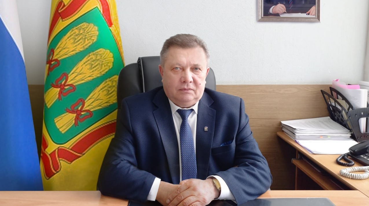 Николай Тихомиров осудил нападение на главу Каменского района