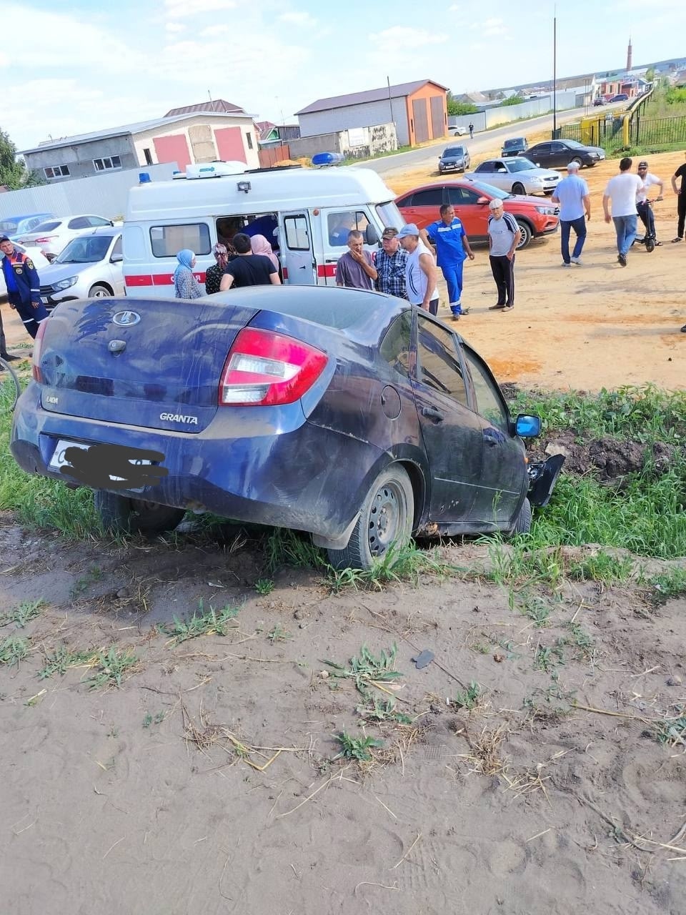 В Городищенском районе Лада столкнулась с КамАЗом: пострадали женщина и ребенок