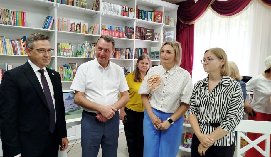 В селе Белинского района открылась современная модельная библиотека