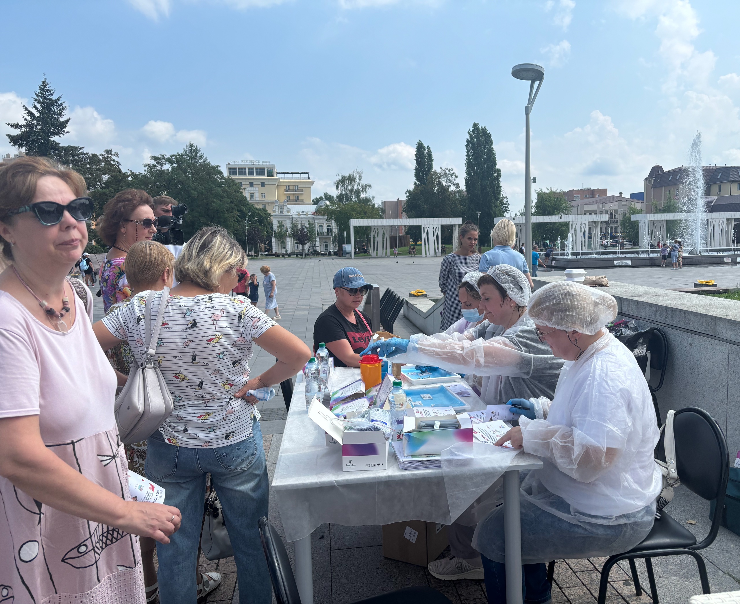 Четыре случая гепатита С выявили у пензенцев прямо на Фонтанной площади