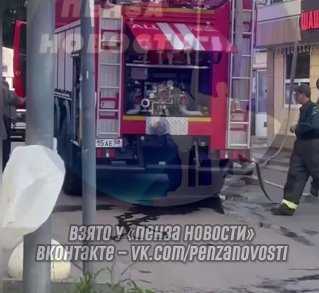 В пензенском Арбеково загорелся киоск с шаурмой 27 августа