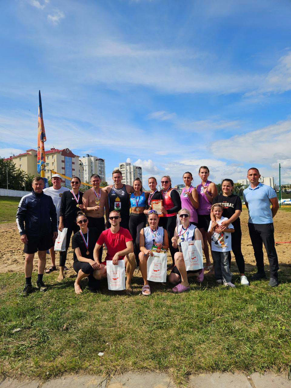 Пензенский "Импульс-Атом" взял серебро на волейбольном турнире в Саранске