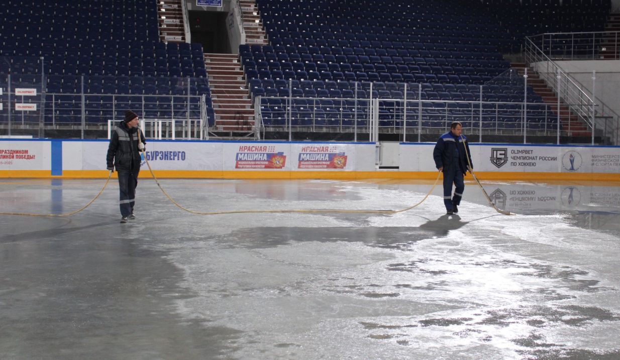 В Пензе стартовала подготовка «Дизель-Арены» к новому хоккейному сезону