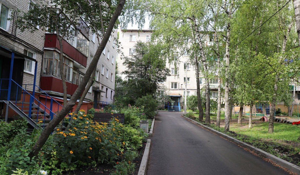 От ям к цветникам: как преобразились дворы в Пензе