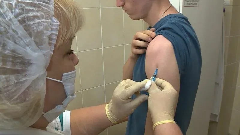 Вакцинация от гриппа: сердобчан пригласили на уколы в поликлинику