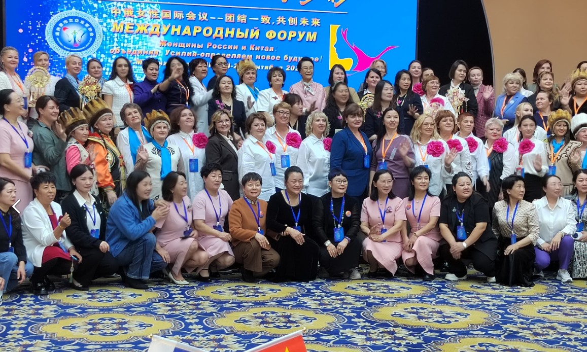 Ольга Чистякова подписала соглашение с женщинами предпринимателями Китая