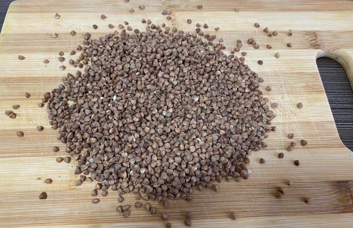 В России предлагают ограничить наценку на хлеб, молоко и крупы