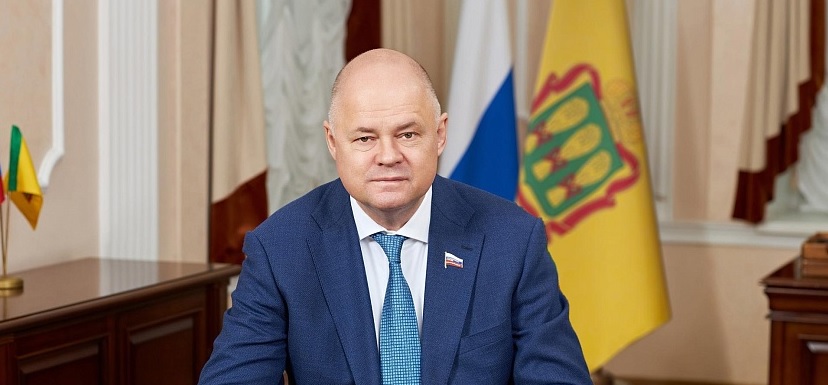 Вадим Супиков поздравил пензенцев с Днем воссоединения новых регионов с Россией