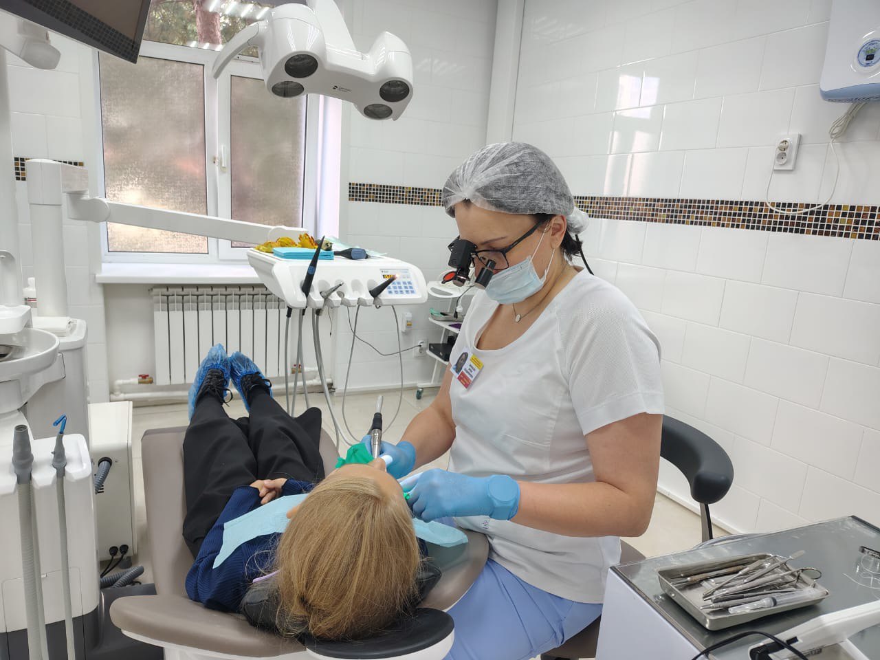 Стоматолог Ирина Зиновьева рассказала, когда впервые вести ребенка к врачу