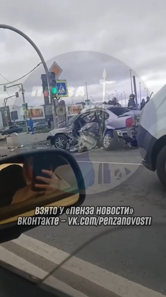 В Засечном в аварии на пересечении Аллой и Олимпийской погибла семья