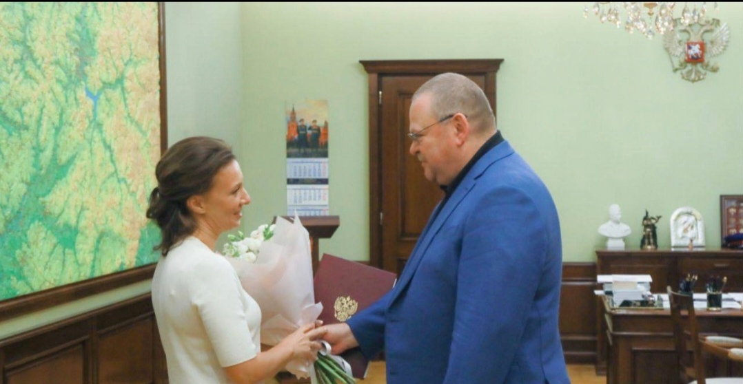 Анна Кузнецова обсудила вопросы демографии с Олегом Мельниченко