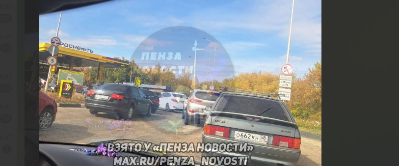 Жители Каменки жалуются на дефицит бензина